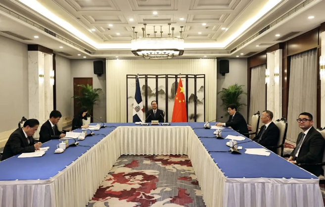 好博环境“助力”多米尼加清运垃圾，毛伟明省长出席线上交接仪式